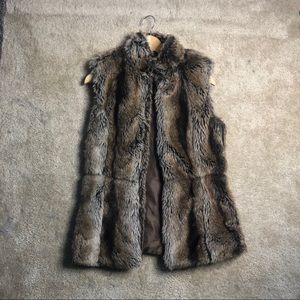 Ya Los Angeles Faux fur brown & black vest
